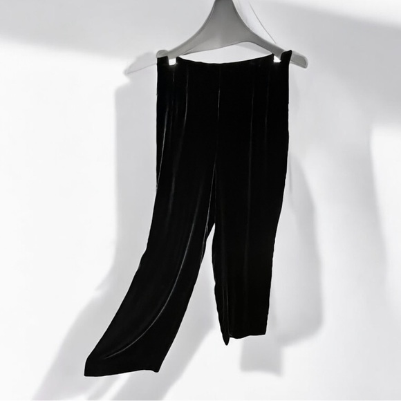 🌻Talbots Petites Black Velvet High Rise Pants || Size 10 Petite - Picture 1 of 8